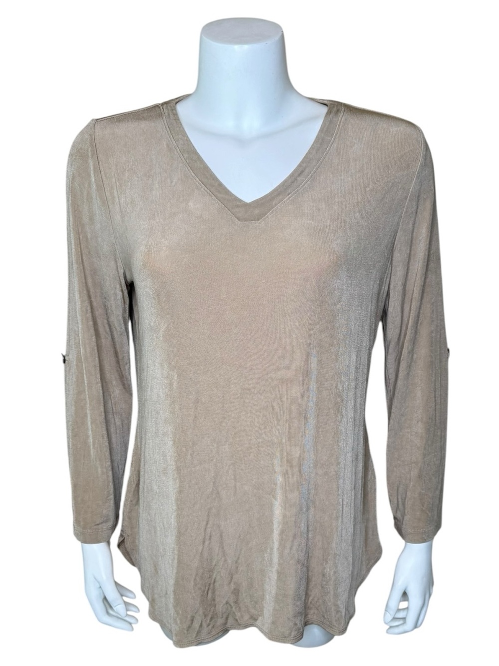 Chico’s Roll Tab V-Neck Top Tunic 1 Medium Wrinkle-Resistant Sand Beige